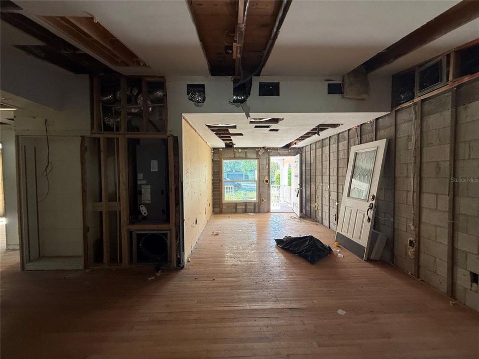 For Sale: $459,900 (5 beds, 4 baths, 2603 Square Feet)