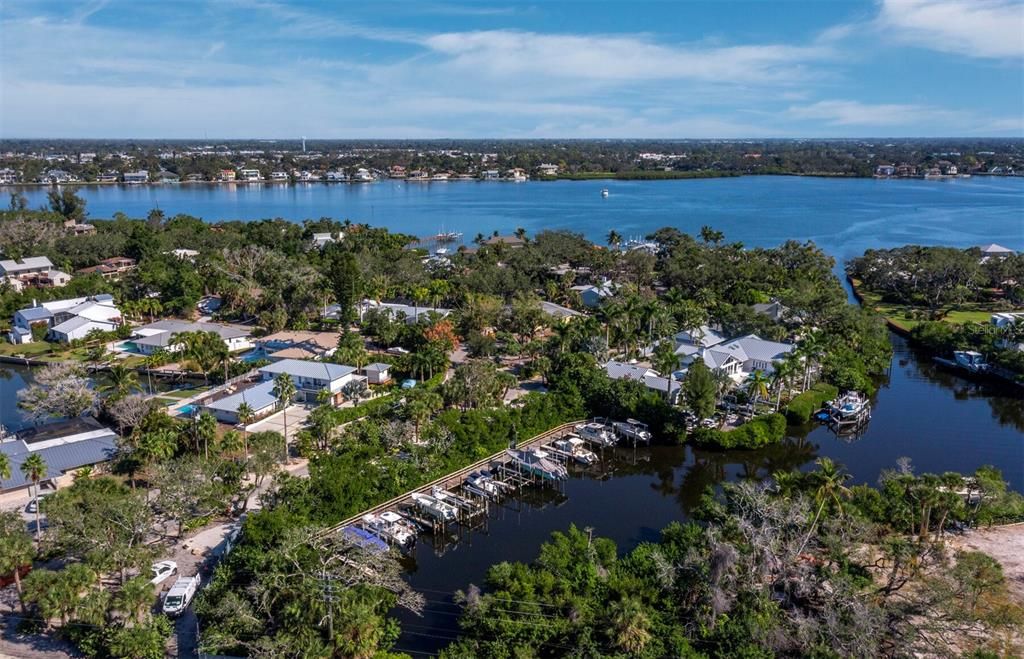 For Sale: $1,295,000 (0.70 acres)