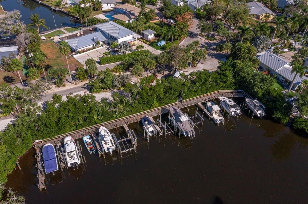 For Sale: $1,295,000 (0.70 acres)