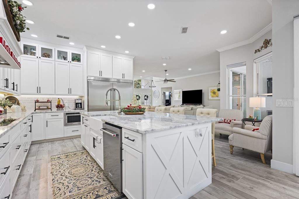 出租: $3,800 (5 贝兹, 3 浴室, 2547 平方英尺)