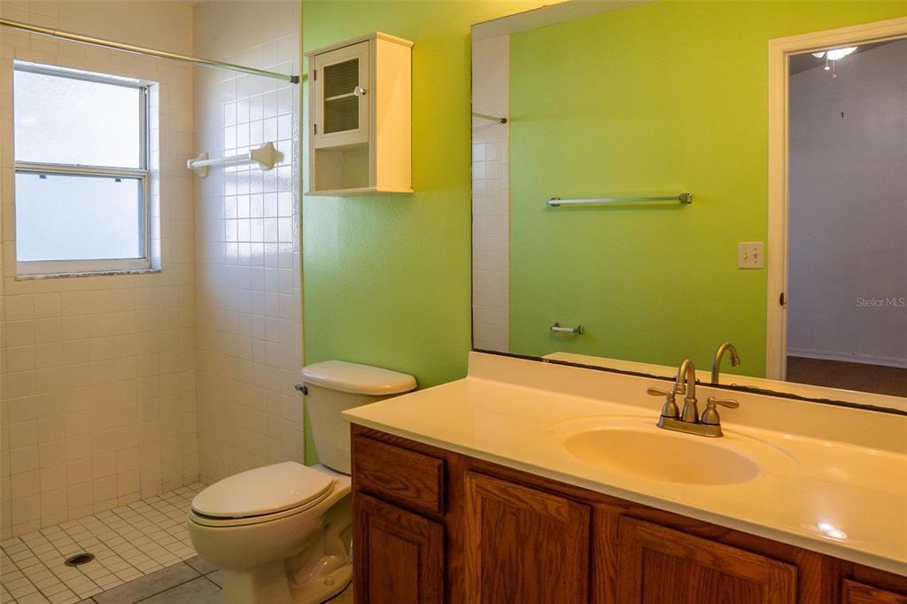 En Venta: $239,900 (3 camas, 2 baños, 1298 Pies cuadrados)