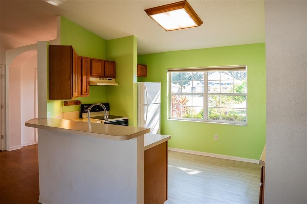 En Venta: $239,900 (3 camas, 2 baños, 1298 Pies cuadrados)