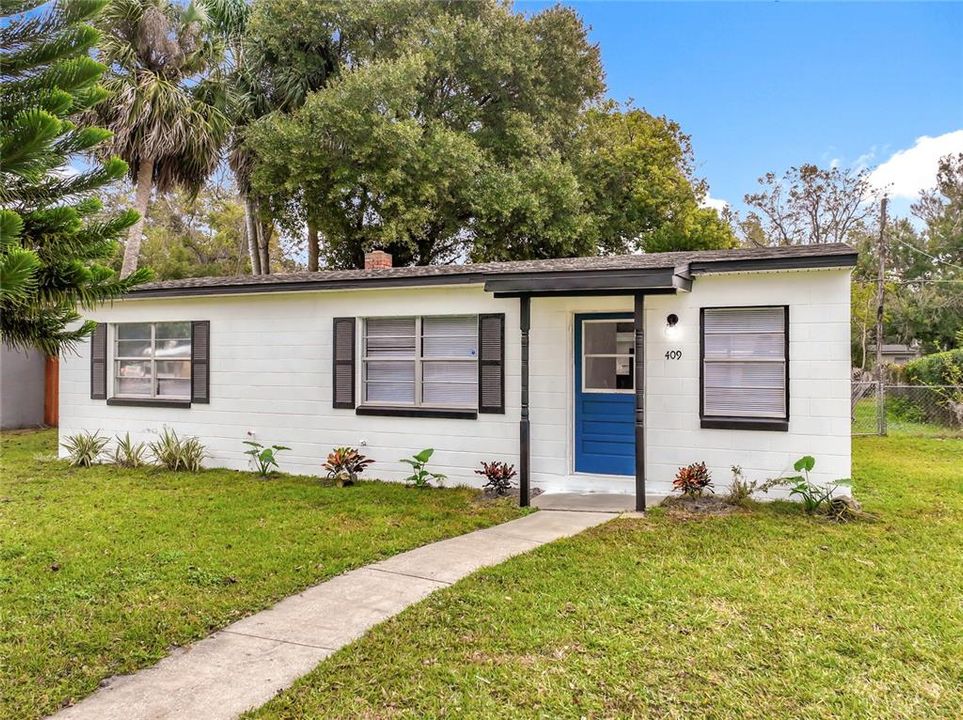 待售: $239,000 (3 贝兹, 1 浴室, 820 平方英尺)