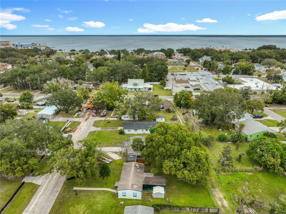 待售: $239,000 (3 贝兹, 1 浴室, 820 平方英尺)