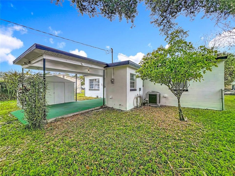 待售: $239,000 (3 贝兹, 1 浴室, 820 平方英尺)