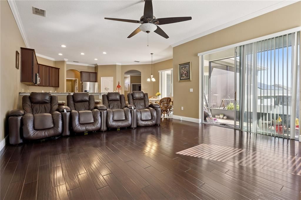 For Sale: $579,000 (4 beds, 3 baths, 2783 Square Feet)