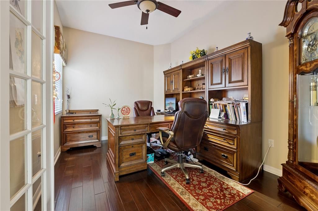 For Sale: $579,000 (4 beds, 3 baths, 2783 Square Feet)