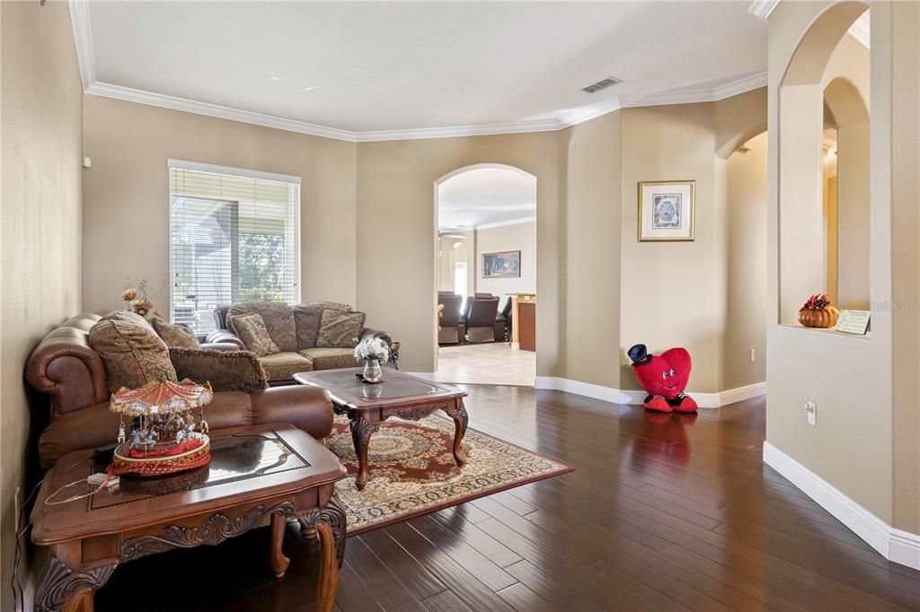 For Sale: $579,000 (4 beds, 3 baths, 2783 Square Feet)