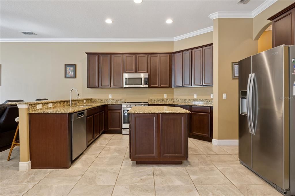 For Sale: $579,000 (4 beds, 3 baths, 2783 Square Feet)