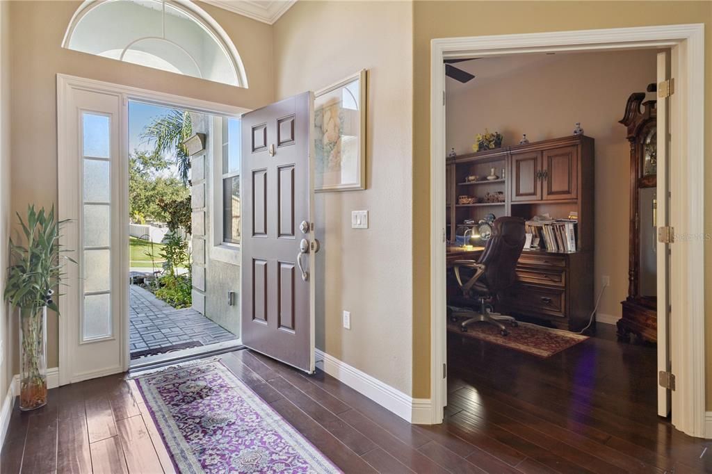 For Sale: $579,000 (4 beds, 3 baths, 2783 Square Feet)