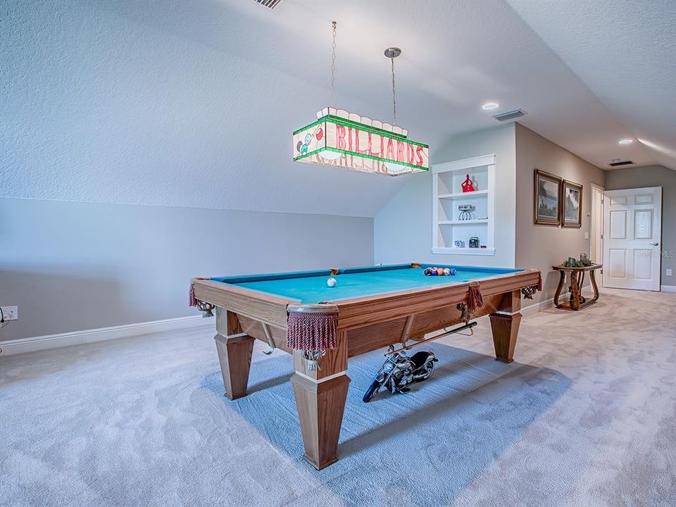 На продажу: $2,295,000 (5 спален, 2 ванн, 4702 Квадратных фут)