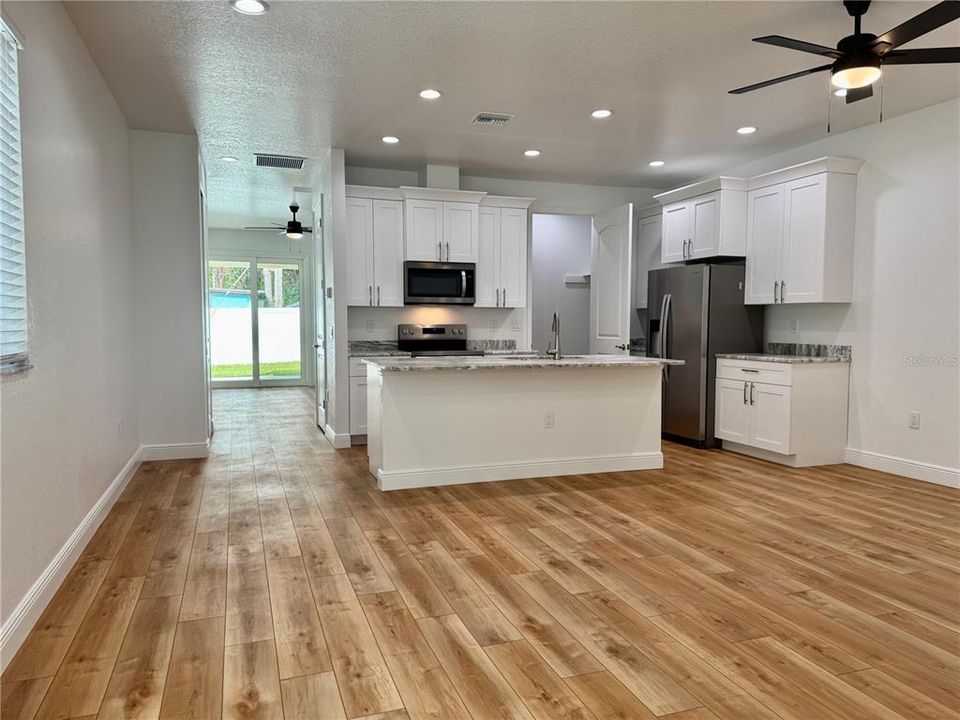 待售: $799,000 (4 贝兹, 0 浴室, 2644 平方英尺)