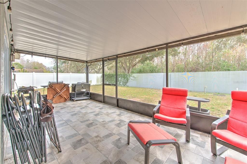 En Renta: $2,800 (4 camas, 2 baños, 2110 Pies cuadrados)