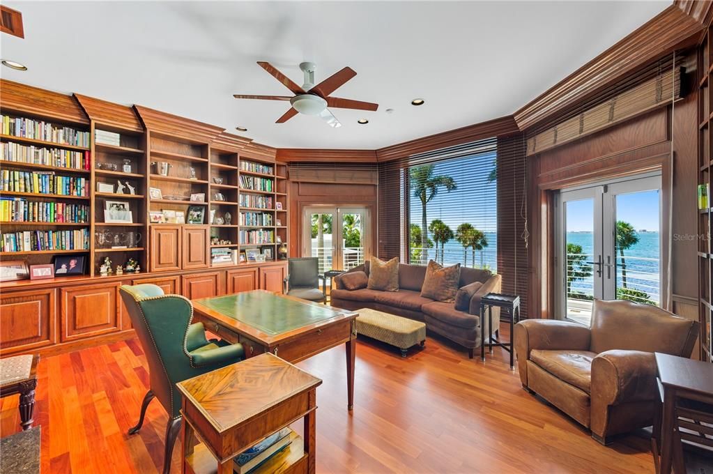 待售: $22,000,000 (5 贝兹, 7 浴室, 8560 平方英尺)