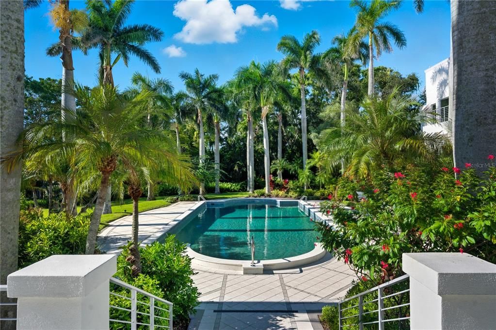 待售: $22,000,000 (5 贝兹, 7 浴室, 8560 平方英尺)