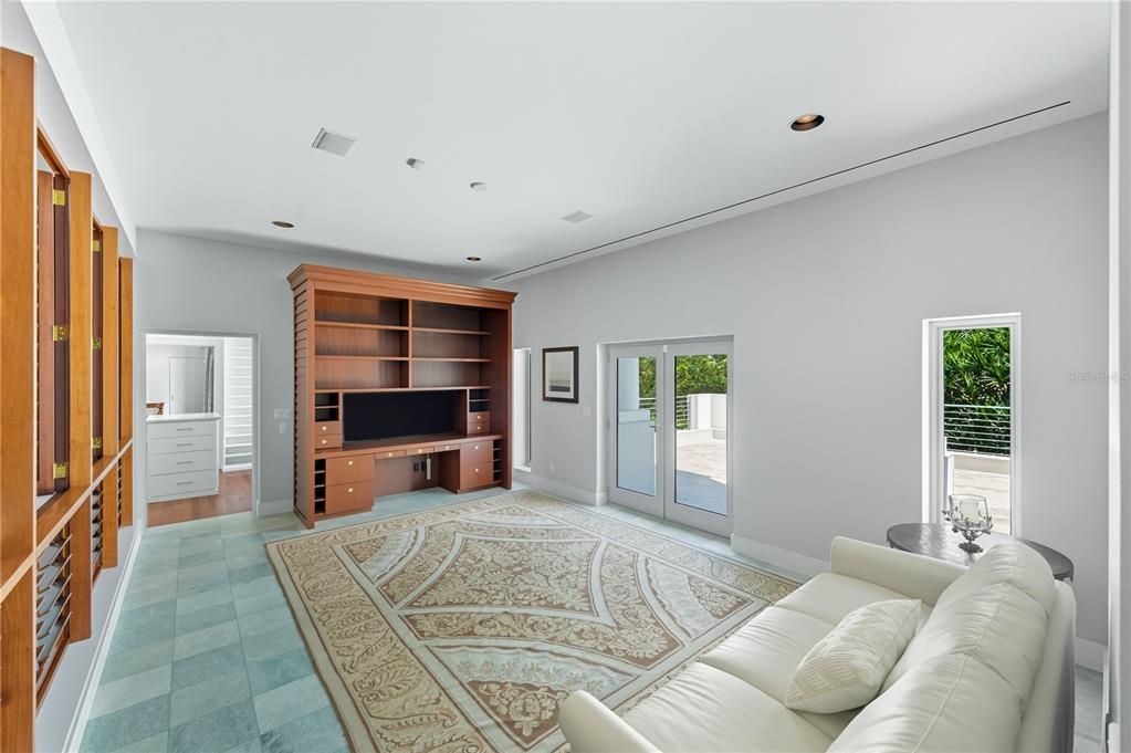 待售: $22,000,000 (5 贝兹, 7 浴室, 8560 平方英尺)