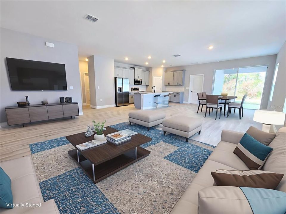 For Sale: $349,000 (4 beds, 3 baths, 1990 Square Feet)