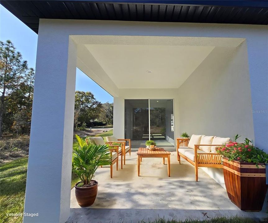 For Sale: $349,000 (4 beds, 3 baths, 1990 Square Feet)