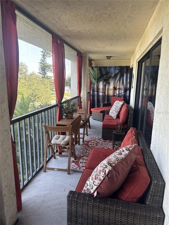 出租: $2,500 (2 贝兹, 2 浴室, 1178 平方英尺)