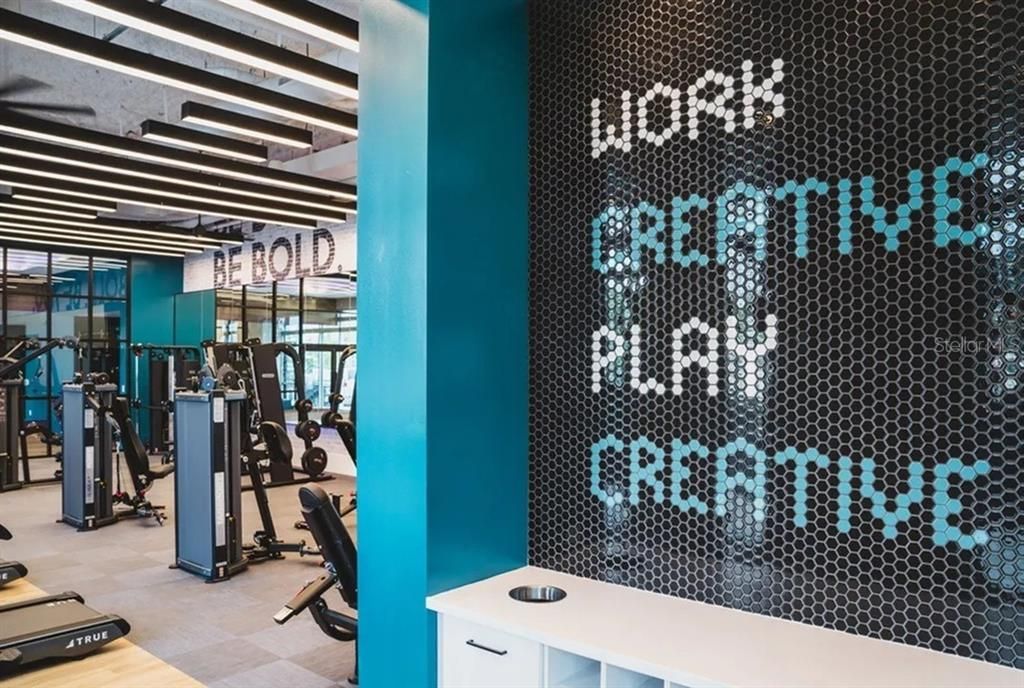 В аренду: $1,570 (1 спален, 1 ванн, 708 Квадратных фут)