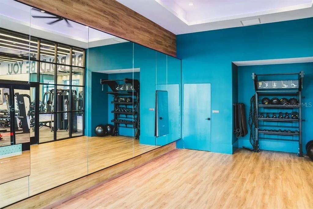 В аренду: $1,570 (1 спален, 1 ванн, 708 Квадратных фут)