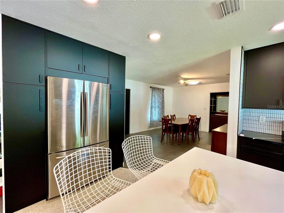 For Sale: $589,000 (3 beds, 2 baths, 1829 Square Feet)