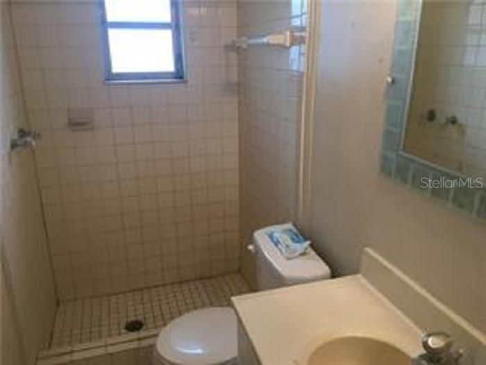 В аренду: $1,595 (3 спален, 2 ванн, 1392 Квадратных фут)