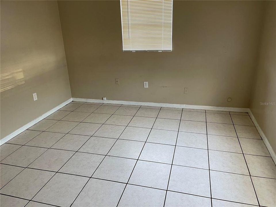 В аренду: $1,595 (3 спален, 2 ванн, 1392 Квадратных фут)