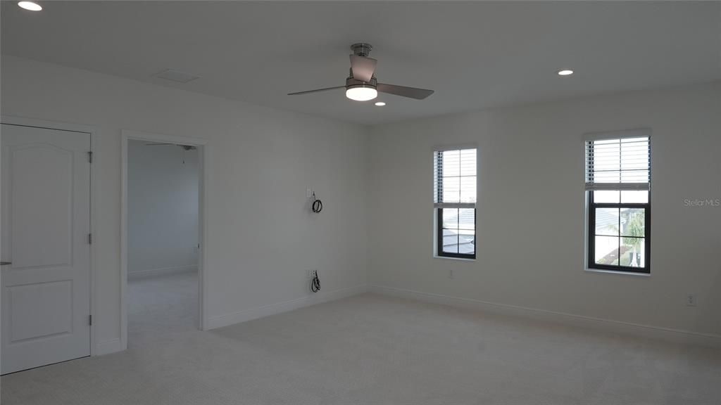 For Rent: $4,750 (4 beds, 2 baths, 2483 Square Feet)