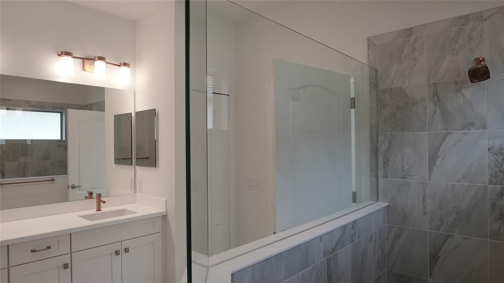 For Rent: $4,750 (4 beds, 2 baths, 2483 Square Feet)