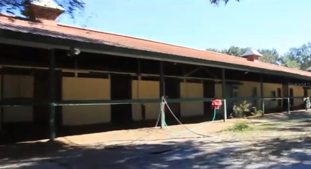 For Sale: $3,100,000 (3 beds, 3 baths, 2434 Square Feet)