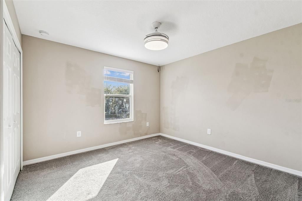 For Sale: $499,000 (5 beds, 3 baths, 2750 Square Feet)