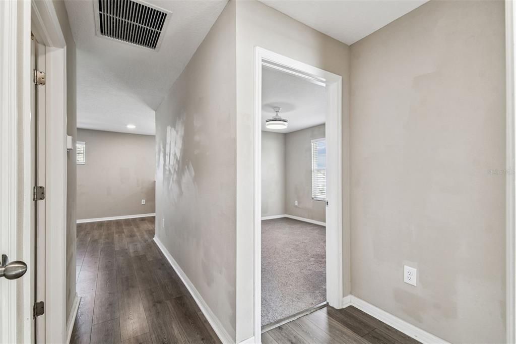 For Sale: $499,000 (5 beds, 3 baths, 2750 Square Feet)