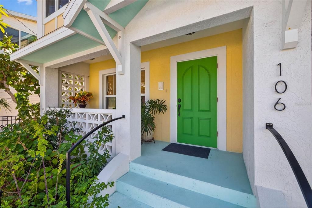 En Venta: $1,995,000 (3 camas, 2 baños, 2181 Pies cuadrados)