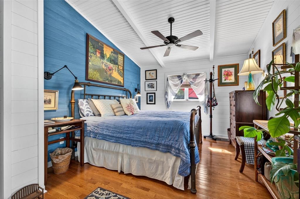 En Venta: $1,995,000 (3 camas, 2 baños, 2181 Pies cuadrados)