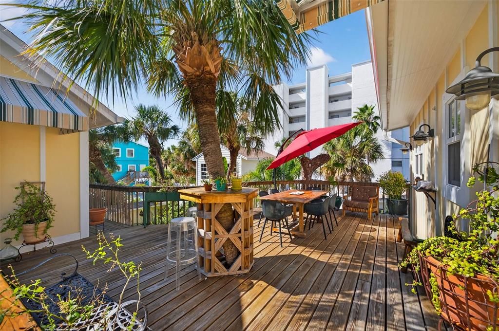 En Venta: $1,995,000 (3 camas, 2 baños, 2181 Pies cuadrados)