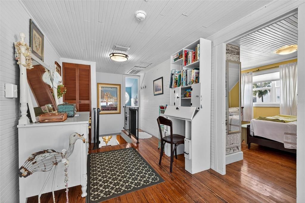 En Venta: $1,995,000 (3 camas, 2 baños, 2181 Pies cuadrados)