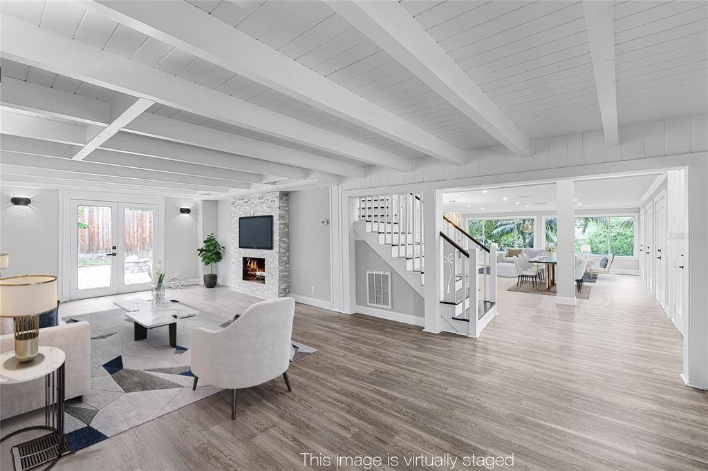 For Rent: $6,750 (5 beds, 4 baths, 3805 Square Feet)