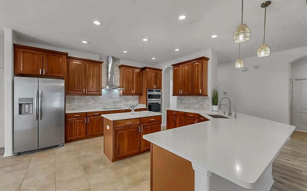 For Rent: $3,600 (4 beds, 3 baths, 2672 Square Feet)