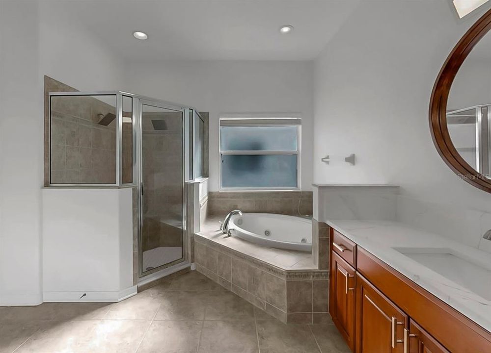 For Rent: $3,600 (4 beds, 3 baths, 2672 Square Feet)