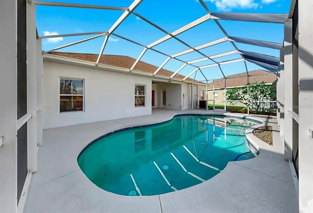 For Rent: $3,600 (4 beds, 3 baths, 2672 Square Feet)