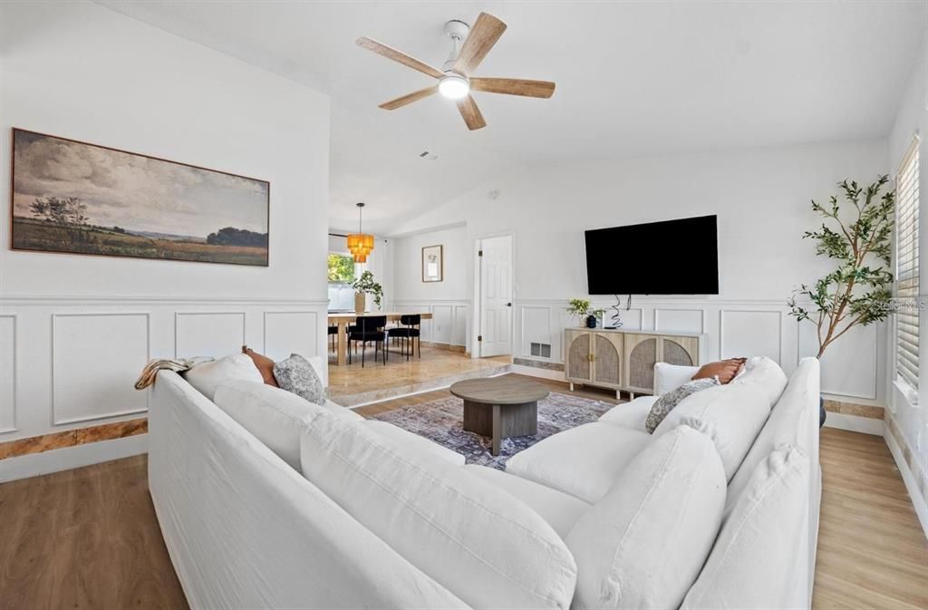 For Sale: $535,000 (3 beds, 2 baths, 1825 Square Feet)