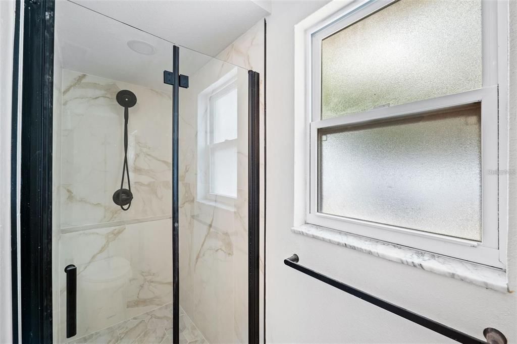 For Sale: $535,000 (3 beds, 2 baths, 1825 Square Feet)