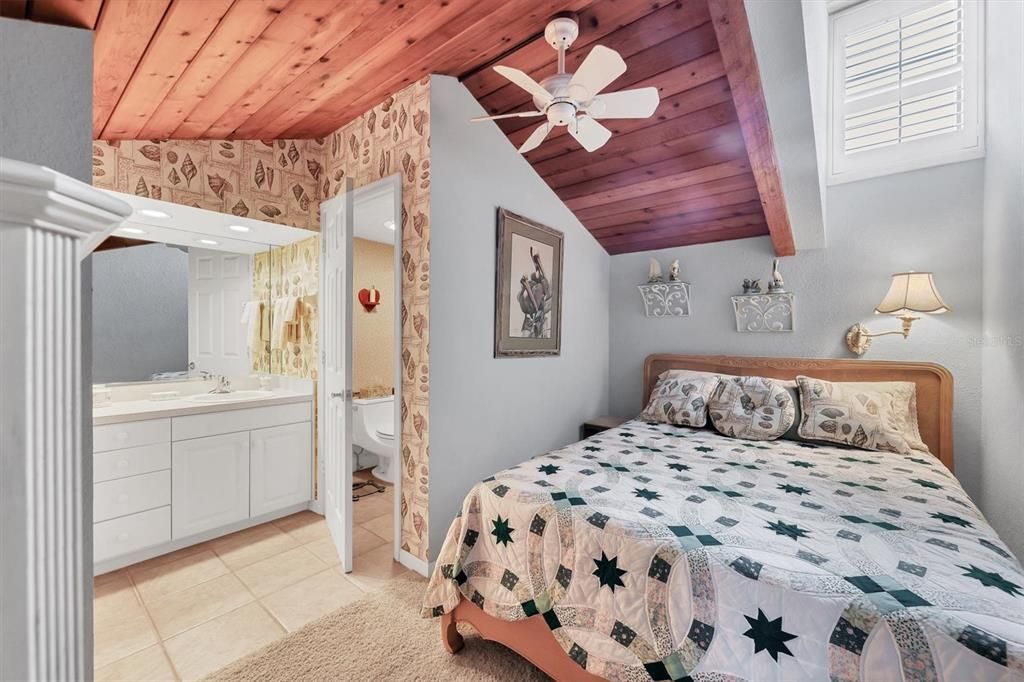 En Venta: $794,999 (3 camas, 3 baños, 1460 Pies cuadrados)