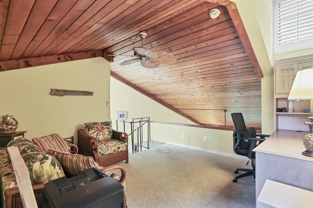 En Venta: $794,999 (3 camas, 3 baños, 1460 Pies cuadrados)