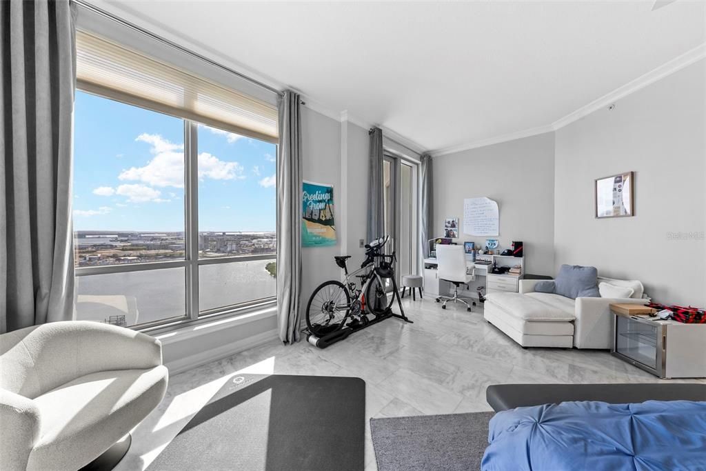 En Venta: $2,395,000 (3 camas, 3 baños, 2985 Pies cuadrados)