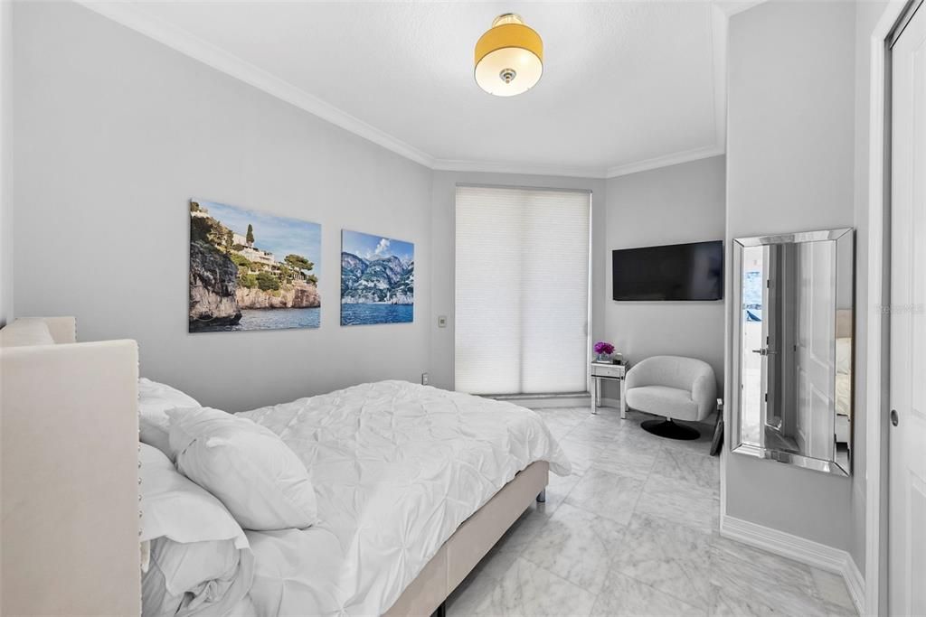 En Venta: $2,395,000 (3 camas, 3 baños, 2985 Pies cuadrados)