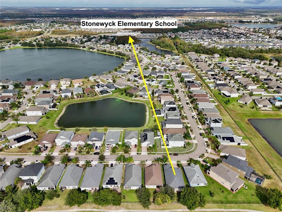 En Venta: $450,000 (4 camas, 3 baños, 2061 Pies cuadrados)