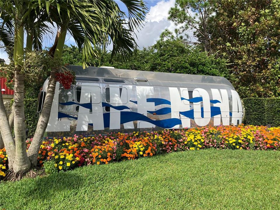 En Venta: $450,000 (4 camas, 3 baños, 2061 Pies cuadrados)