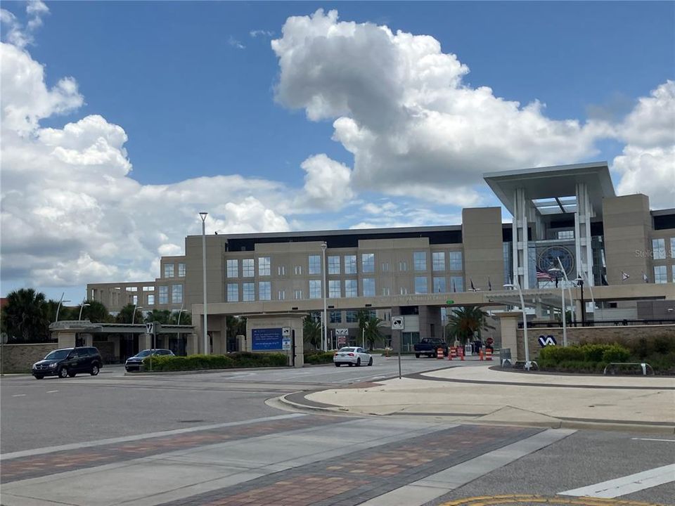 En Venta: $450,000 (4 camas, 3 baños, 2061 Pies cuadrados)